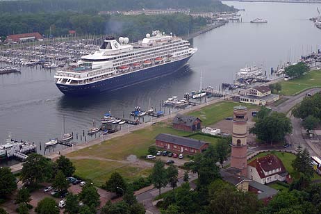 Travemünde Aktuell: Prinsendam in Travemünde
