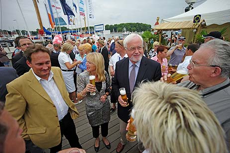 Travemünde Aktuell: »Heißt Flagge!« – Los geht die 121. TW