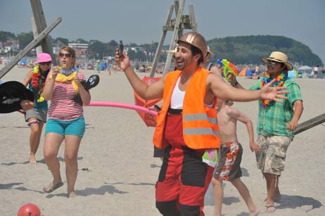 Travemünde Aktuell: Feiern, bis die Ananas platzt
