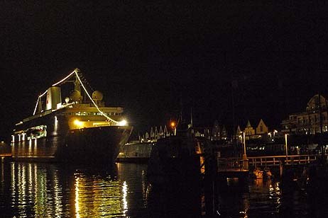 Die »Deutschland« in Travemünde. Alle Fotos: KARL ERHARD VÖGELE 