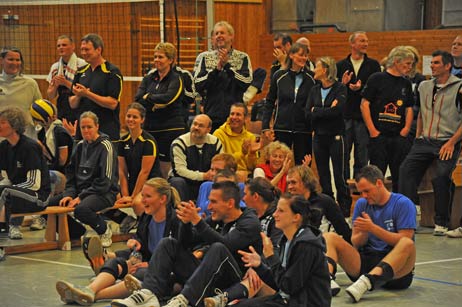 Travemünde Aktuell: Norddeutsche Meisterschaften im Mixed-Volleyball eröffnet