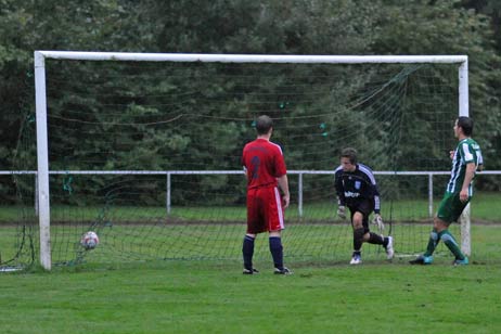 Das 16:0 für den VFB Lübeck (in Grün). Fotos: TA