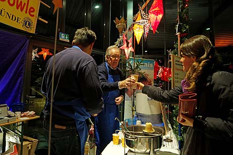Travemünde Aktuell: Erster Weihnachtsmarkt: