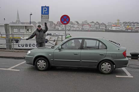 Travemünde Aktuell: Schildbürgerstreich?