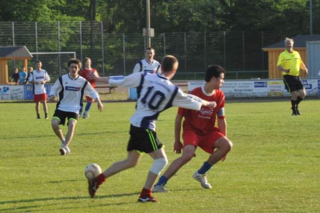 Eine Auswahl der Sedov spielte am Freitag gegen Travemündes 2. Herren. Fotos: TA 