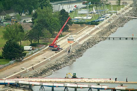 Travemünde Aktuell: DLRG-Turm auf Wanderschaft