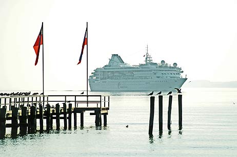 Die »Gemini« besuchte am Montag Travemünde. Alle Fotos: KARL ERHARD VÖGELE
