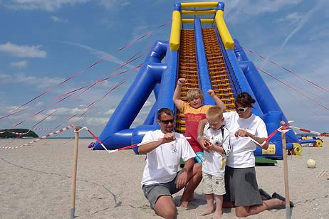 Travemünde Aktuell: Neptuns Rutsche eröffnet
