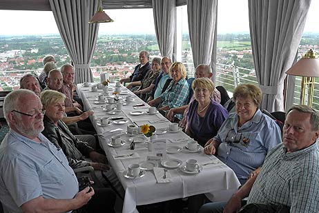 Travemünde Aktuell: Uschi rief und (fast) alle kamen