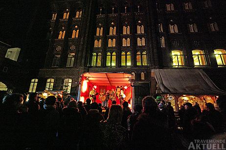 Travemünde Aktuell: Weihnachtsmarkt Ahoi!