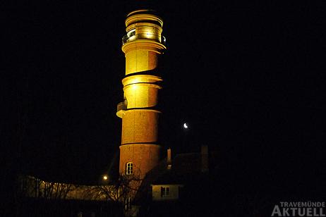 Travemünde Aktuell: Dem Mond hinterher