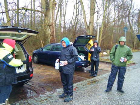 Travemünde Aktuell: Angler räumen Priwall auf