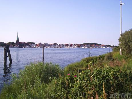 Travemünde Aktuell: Angler räumen Priwall auf