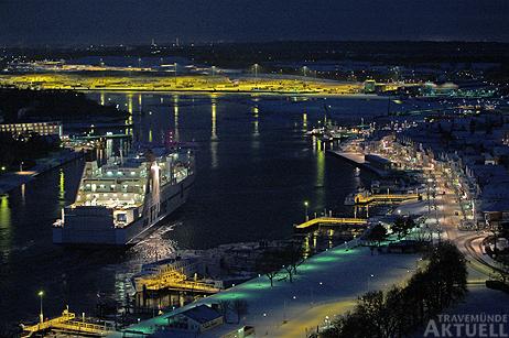 Travemünde Aktuell: Kräftige Schneeschauer und minus 4 Grad »warm«